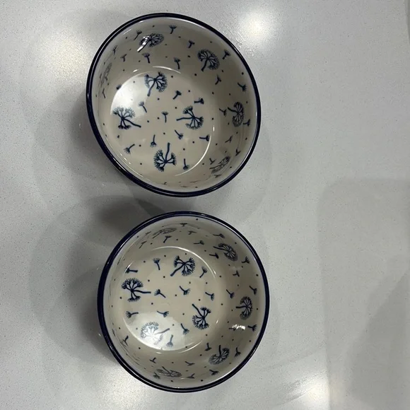 Set of Two Polish Pottery Dandelion Print Bowls 207 - Picture 2 of 6